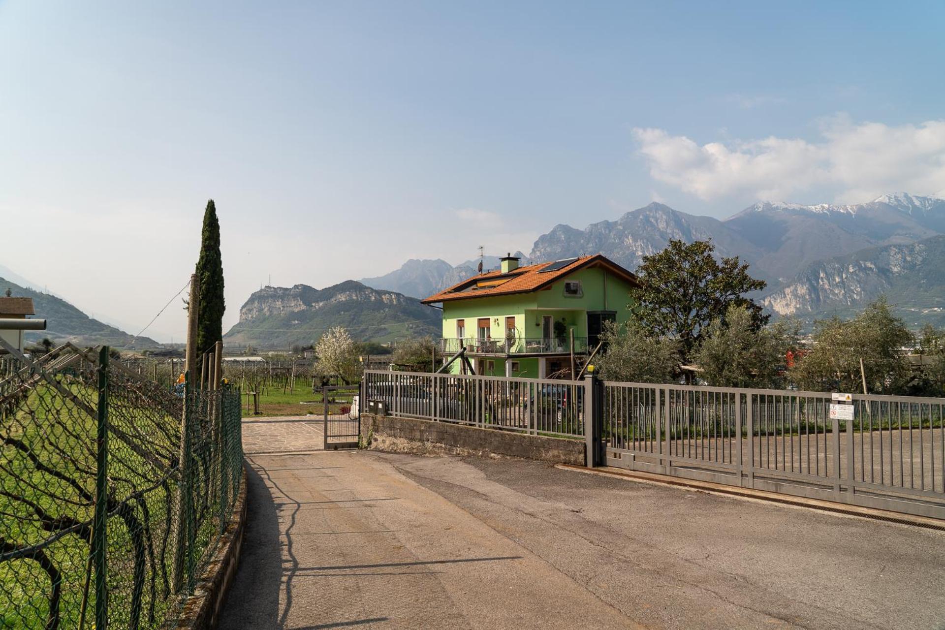 La Casa Nel Verde Arco Exteriér fotografie