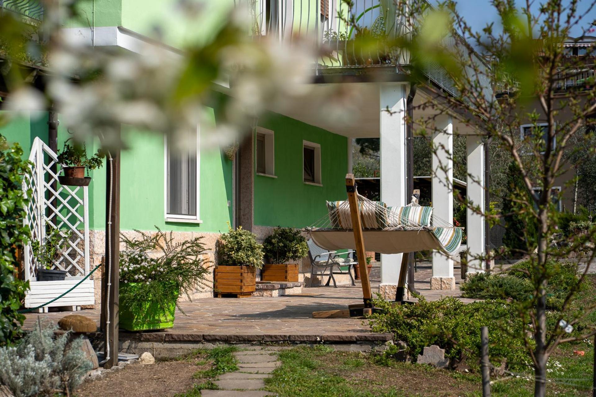 La Casa Nel Verde Arco Exteriér fotografie